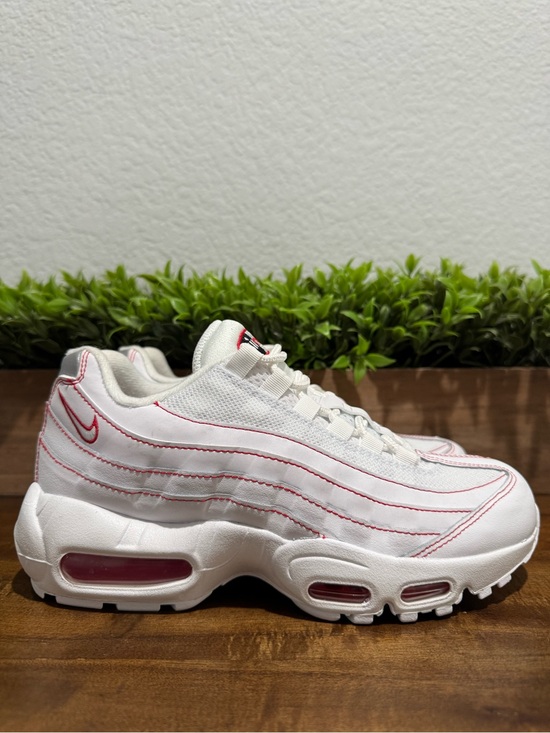 Nike Other - Nike Air Max 95 Recraft Candy Cane (GS) Sneakers II4053-101 Size 5Y Women’s 6.5